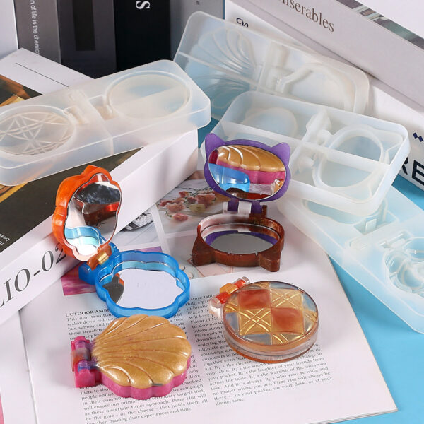 Folding Compact Mirror Silicone Mold - Pocket Size