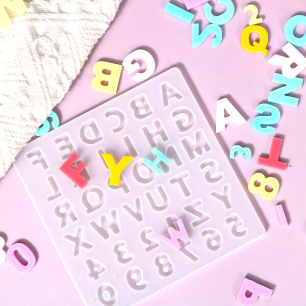 Medium Standard Alphabet Silicone Mold - DIY Keychains