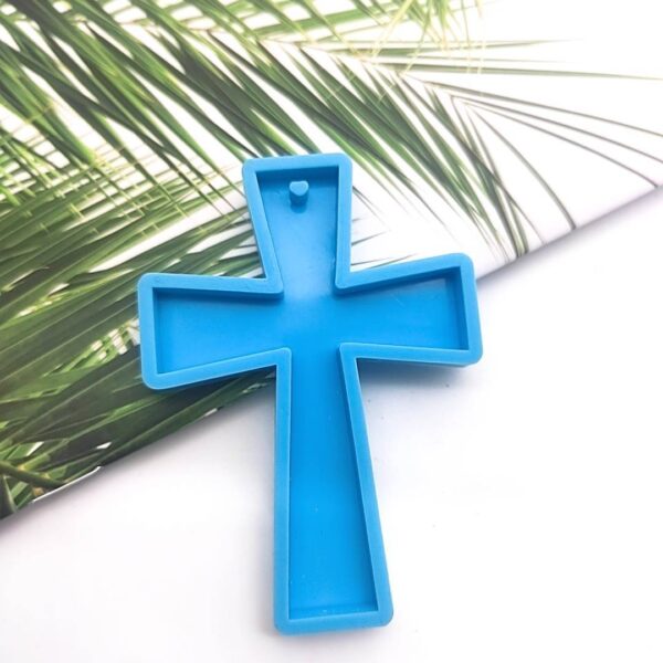 Classic Cross Pendant Silicone Mold