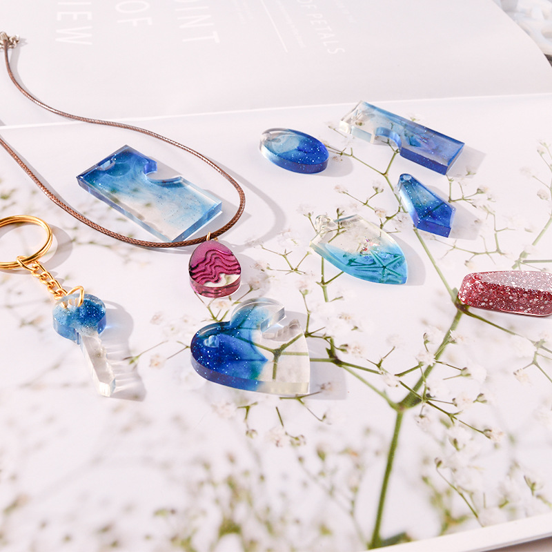 Shield Shape Pendant Silicone Mold Set