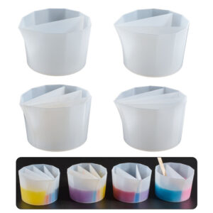 Split Pouring Cup - Divided Mixing Container