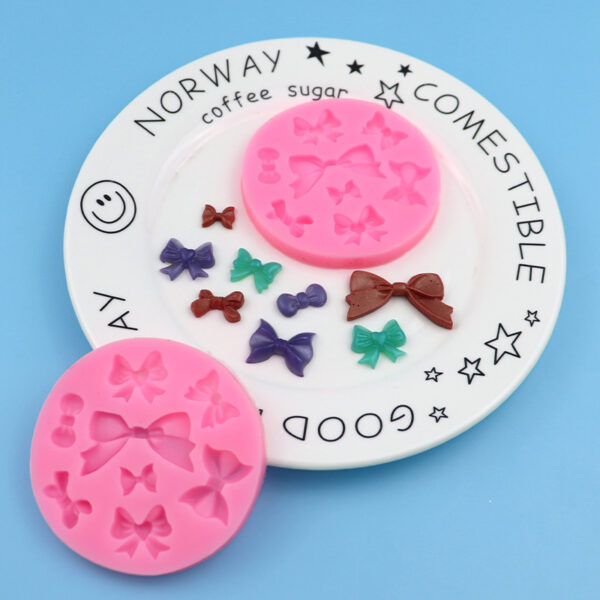 Detailed Ribbon Bow Silicone Mold - Style 2