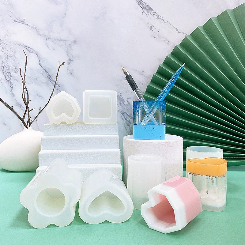 Plum Heart-shaped Round Pen Holder Brush Mold