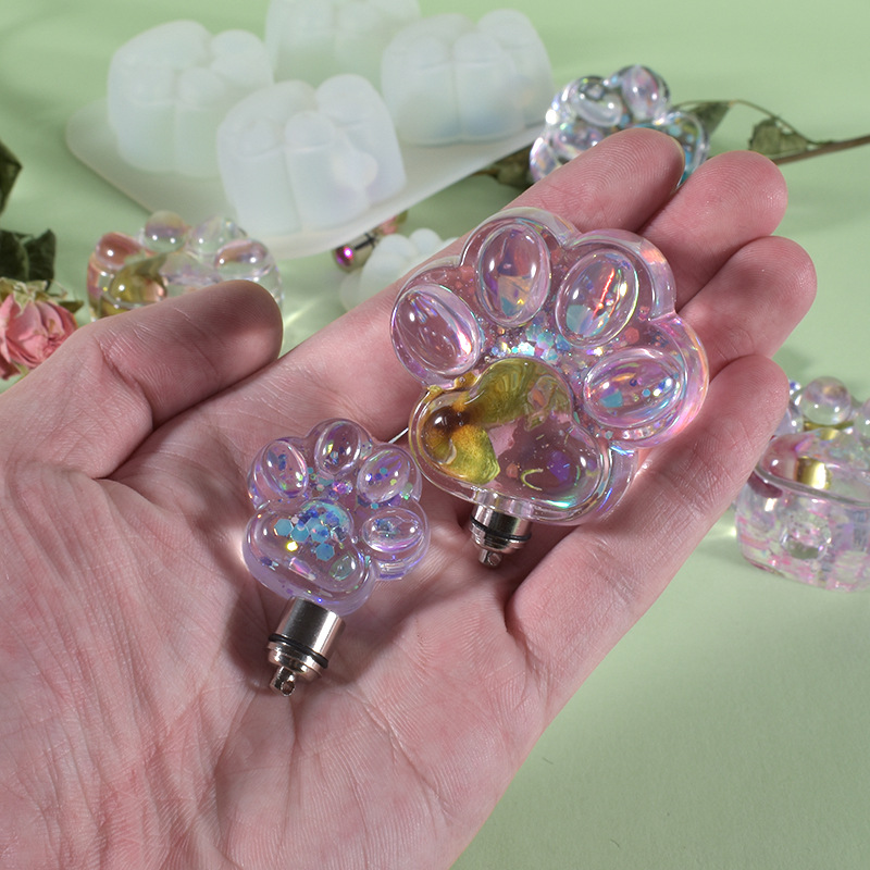 Cat Claw Light Bulb Keychain Mold