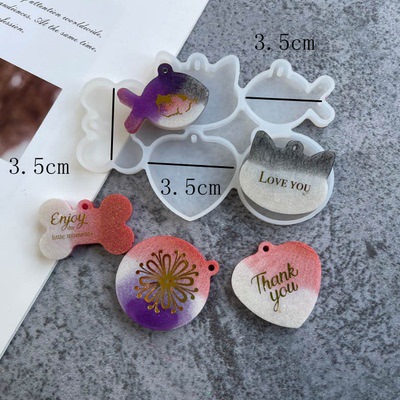 Fish Skeleton Bone Keychain Silicone Mold