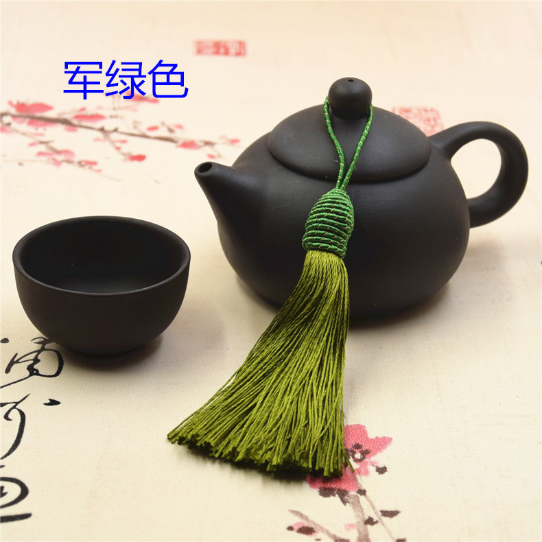 Threaded Knot Tassels for Clean Decorative Styling