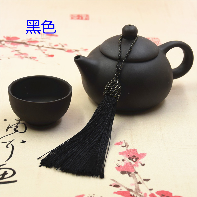 Threaded Knot Tassels for Clean Decorative Styling