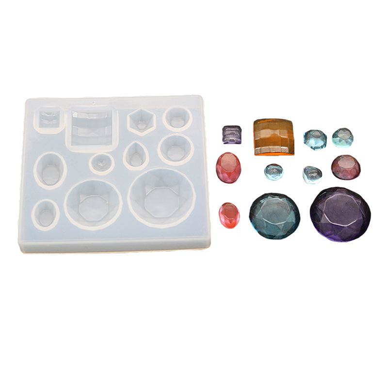 Diamond-shaped Gemstone Mold Charms